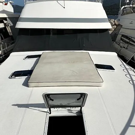 Bateau Vedette 14 Metres Tekne *