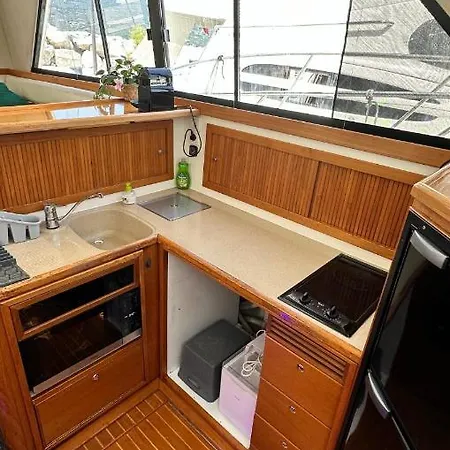 Bateau Vedette 14 Metres * Propriano (Corsica)